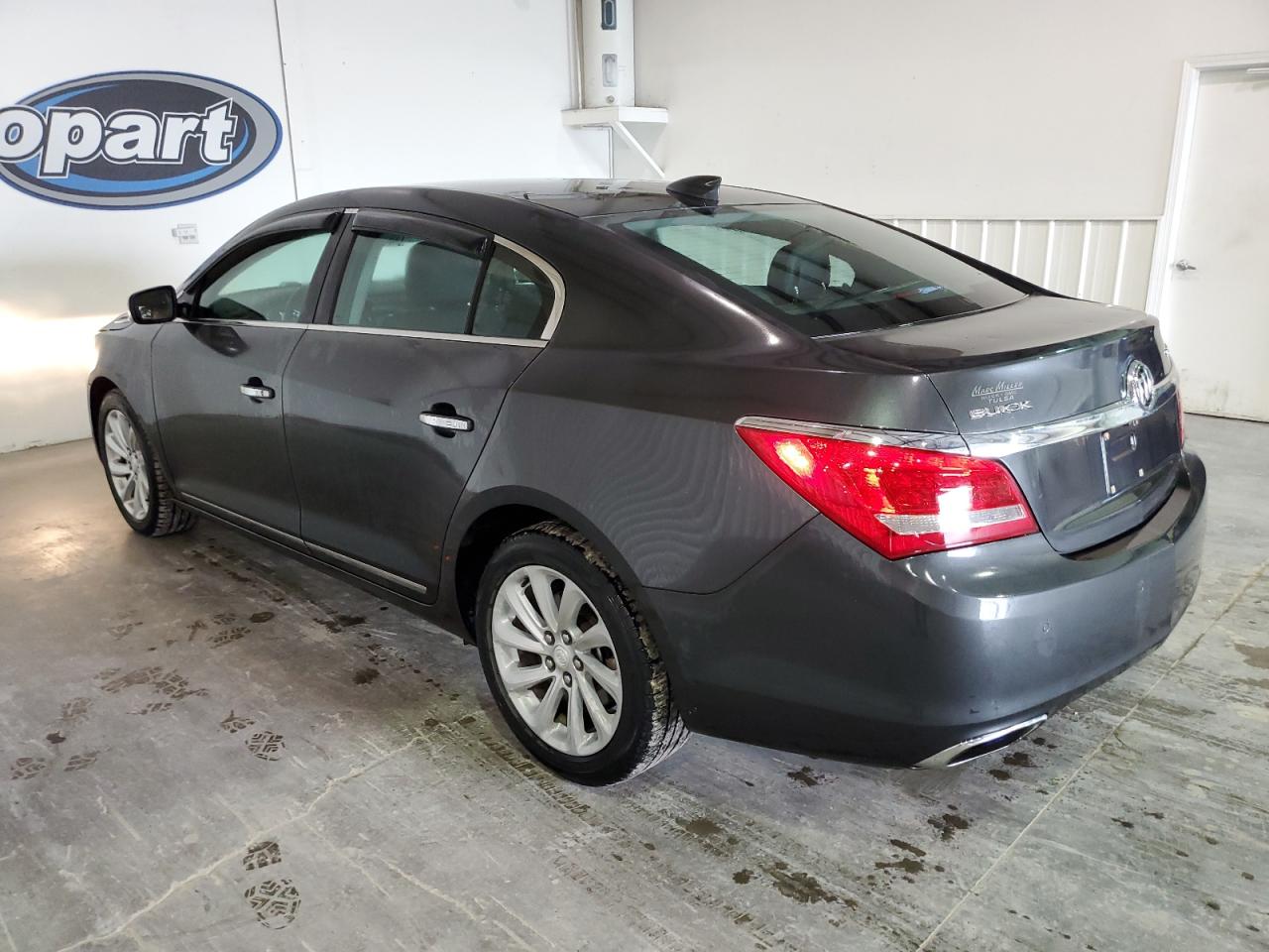 1G4GB5G35GF177622 2016 Buick Lacrosse