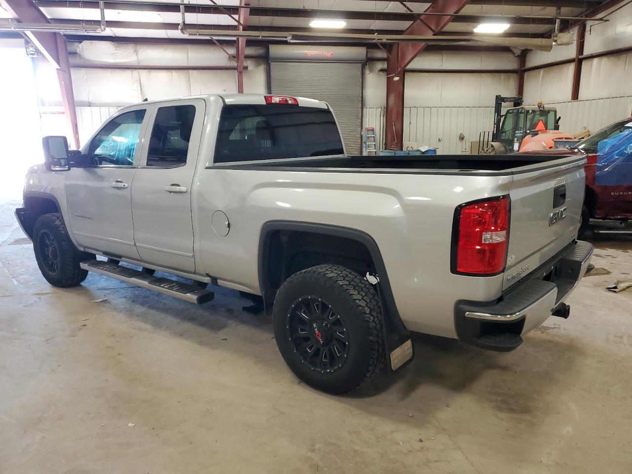 1GTV2MEC9JZ126395 2018 GMC Sierra K1500 Sle