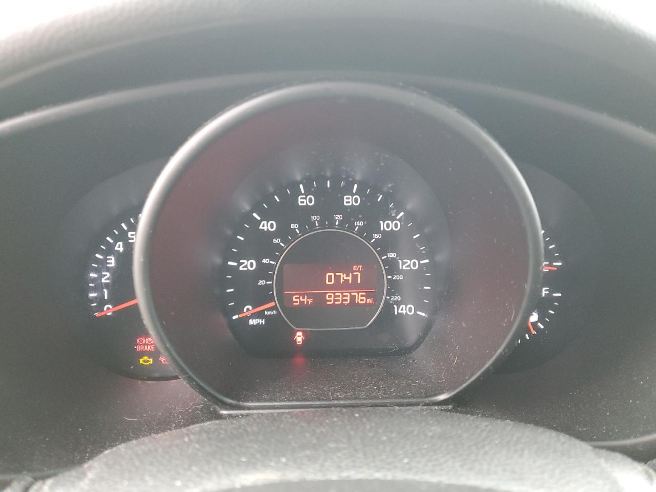 KNDJN2A27J7537071 2018 Kia Soul