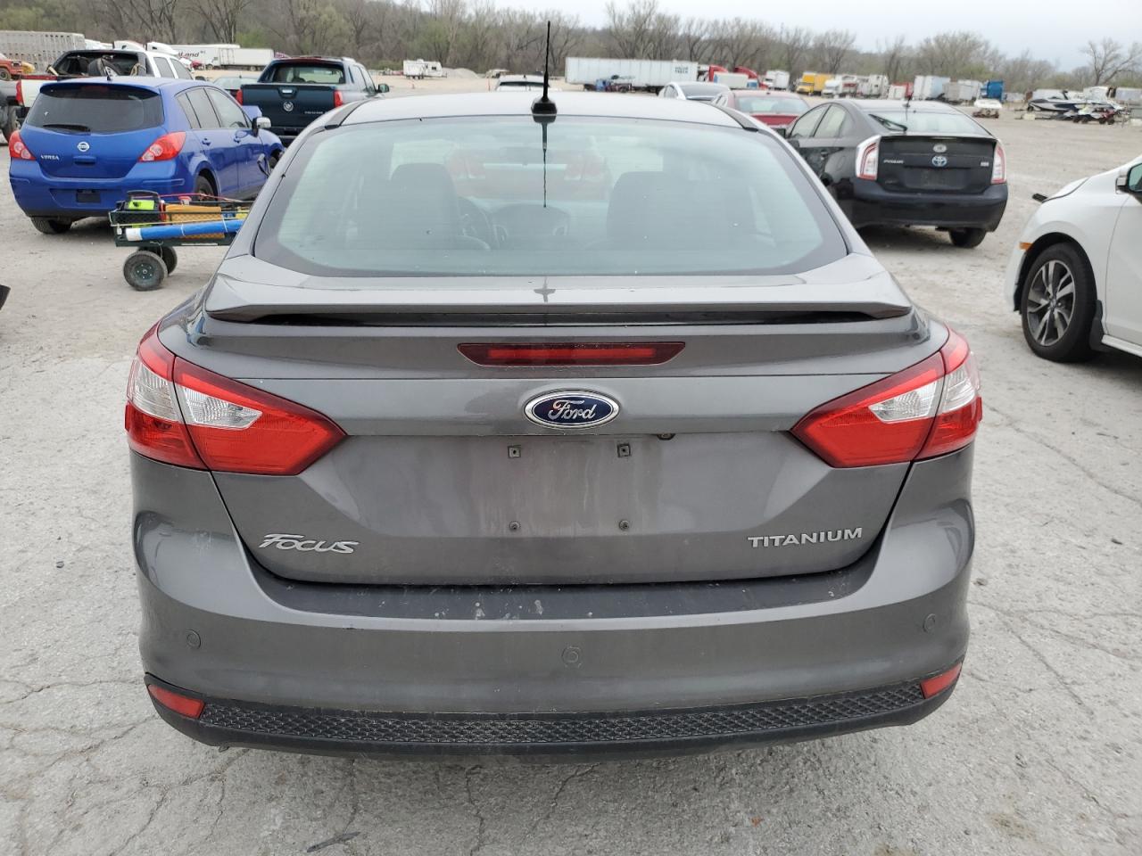 1FADP3J26DL216069 2013 Ford Focus Titanium