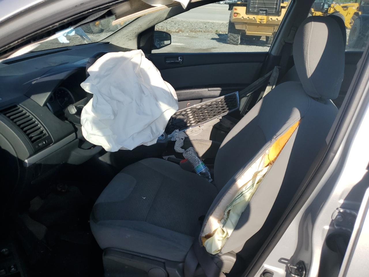 3N1AB6AP9AL686799 2010 Nissan Sentra 2.0