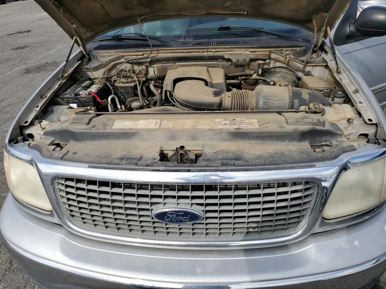 1FMRU15L0YLC45245 2000 Ford Expedition Xlt