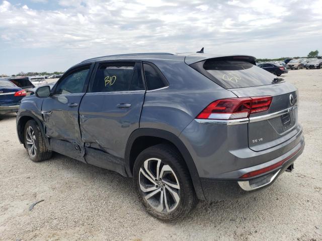 1V2YE2CA8LC215972 Volkswagen Atlas CROS 2