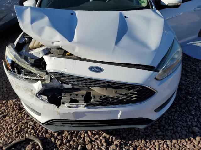 2016 Ford Focus Se VIN: 1FADP3K28GL338323 Lot: 49648164