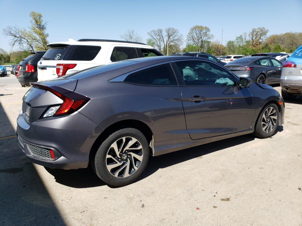 2HGFC4B03GH311290 2016 Honda Civic Lx