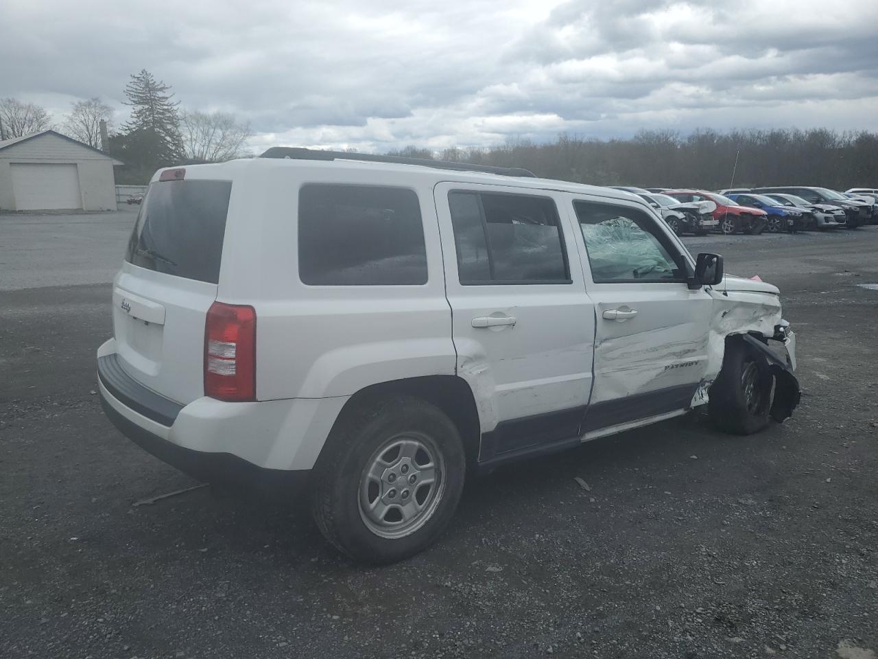 1C4NJPBA7GD636712 2016 Jeep Patriot Sport