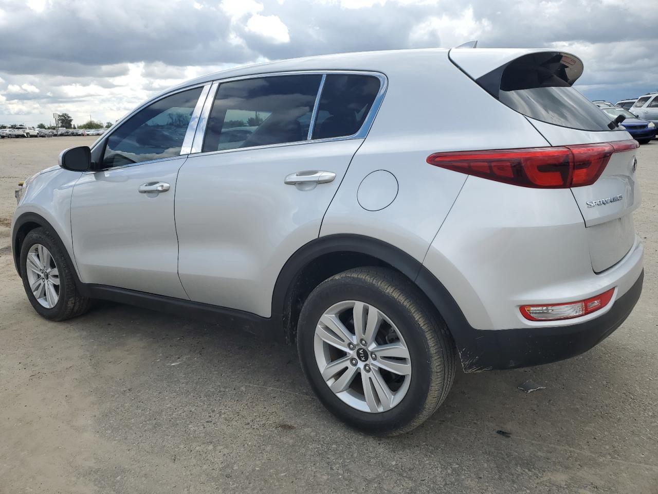 KNDPM3AC2H7221700 2017 Kia Sportage Lx