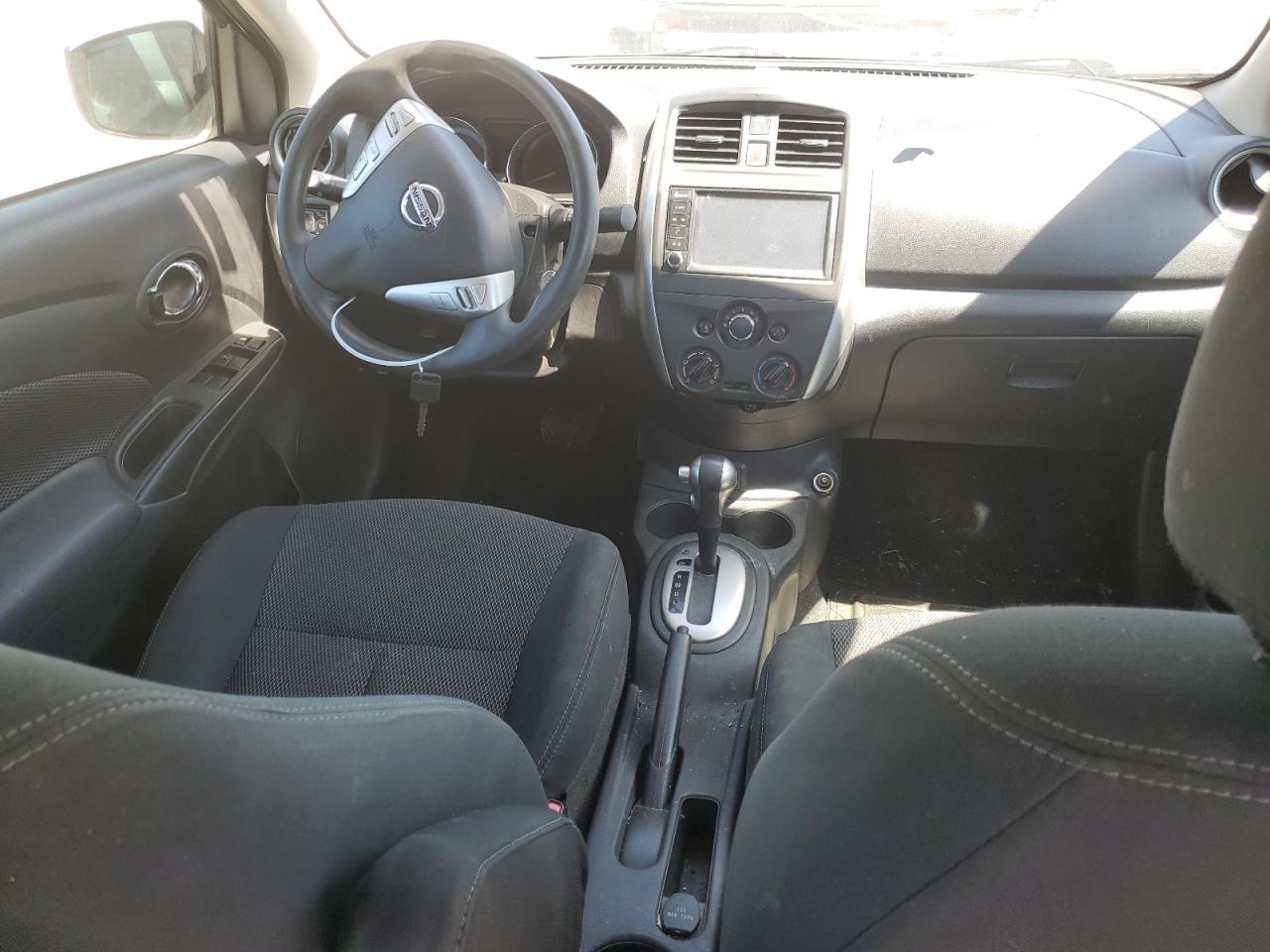 2019 Nissan Versa S vin: 3N1CN7APXKL850679