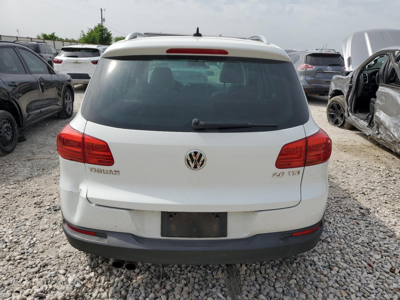 WVGAV7AX5FW559801 2015 Volkswagen Tiguan S