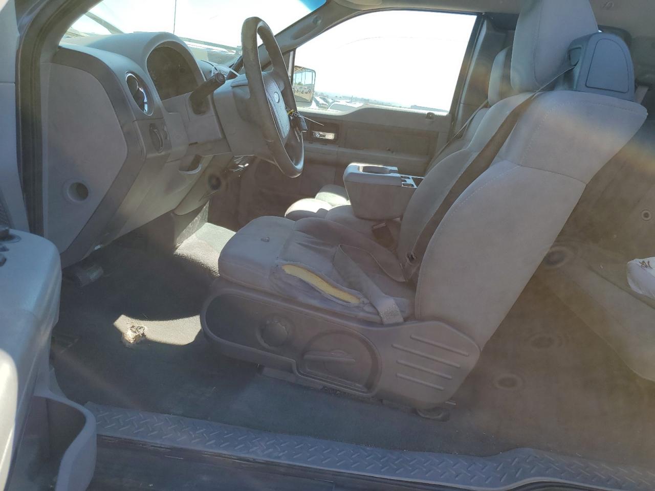 1FTPX14585NA51942 2005 Ford F150