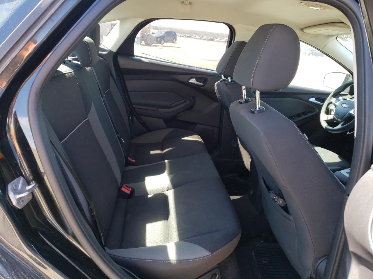 1FADP3F27EL357212 2014 Ford Focus Se