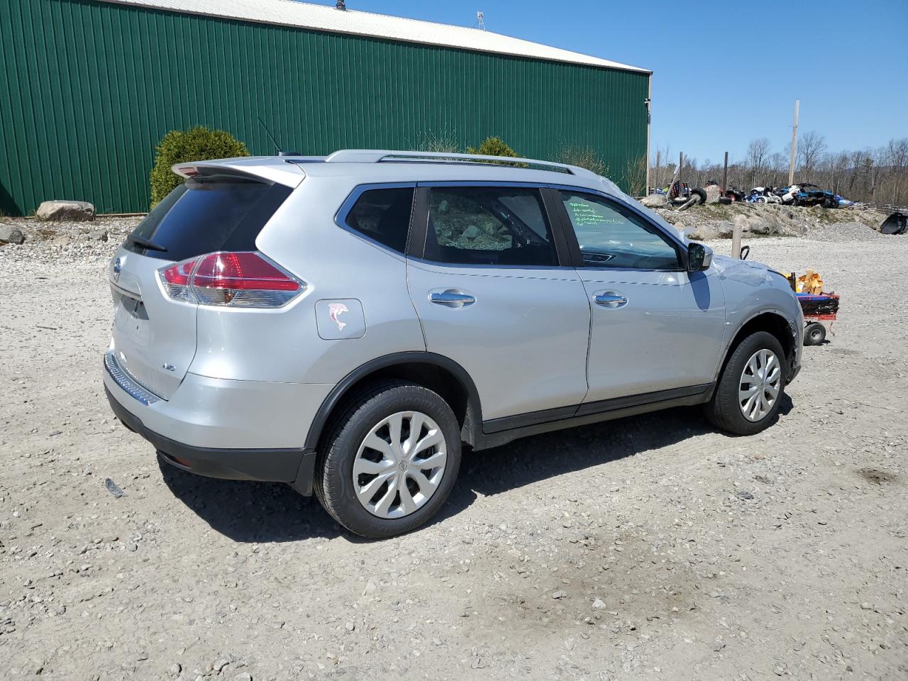 2016 Nissan Rogue S vin: 5N1AT2MV1GC825434