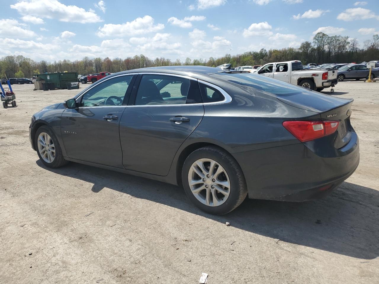 1G1ZD5ST1JF255473 2018 Chevrolet Malibu Lt