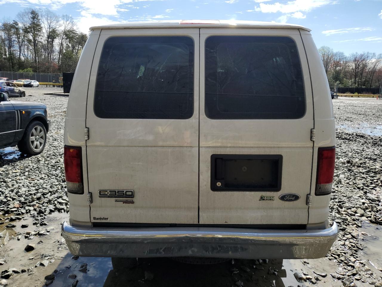 1FBSS3BL1EDB00463 2014 Ford Econoline E350 Super Duty Wagon