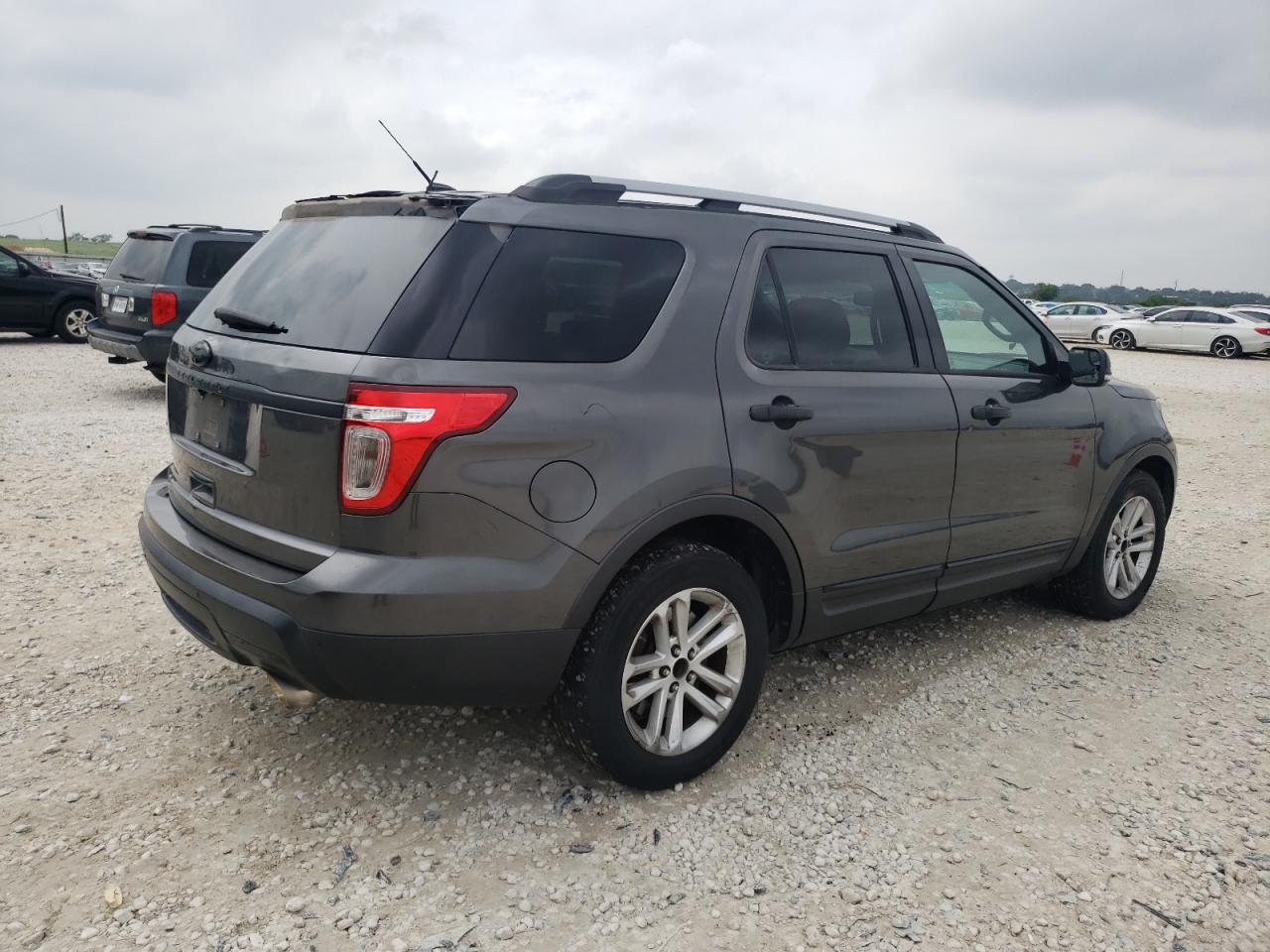 1FM5K7D82FGA71740 2015 Ford Explorer Xlt