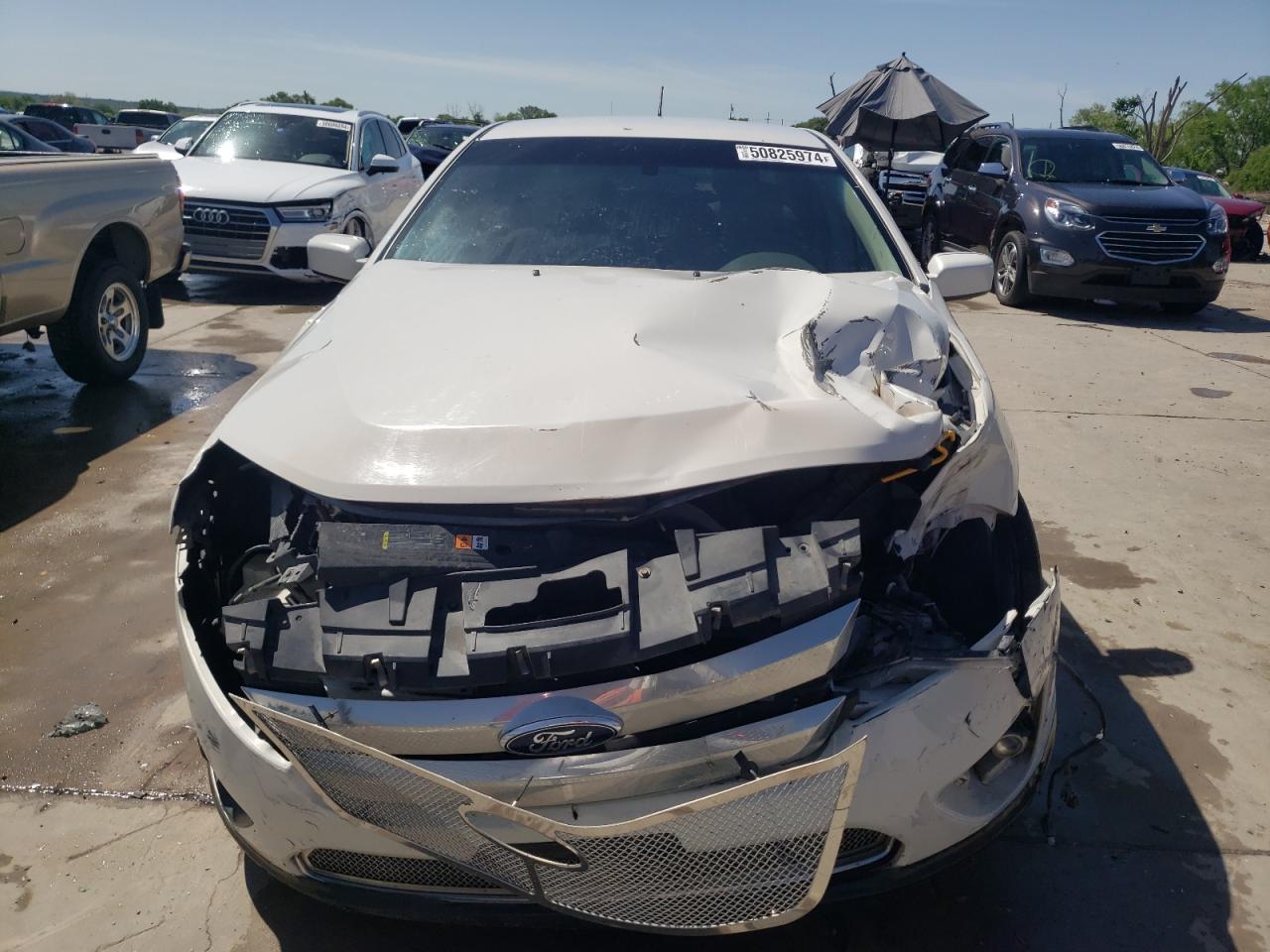 3FAHP0HA6BR235989 2011 Ford Fusion Se