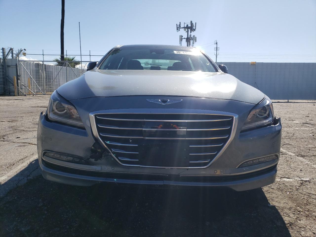 2017 Genesis G80 Base vin: KMHGN4JE3HU173612