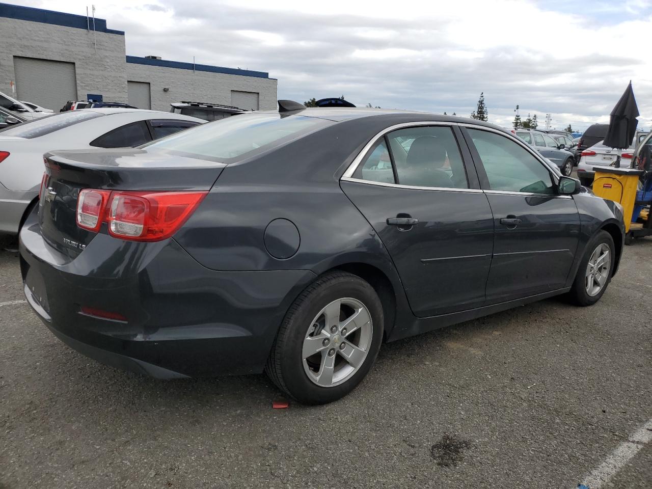 2015 Chevrolet Malibu Ls vin: 1G11B5SL9FF330530