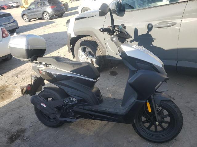 2022 GENUINE SCOOTER CO. RATTLER 12