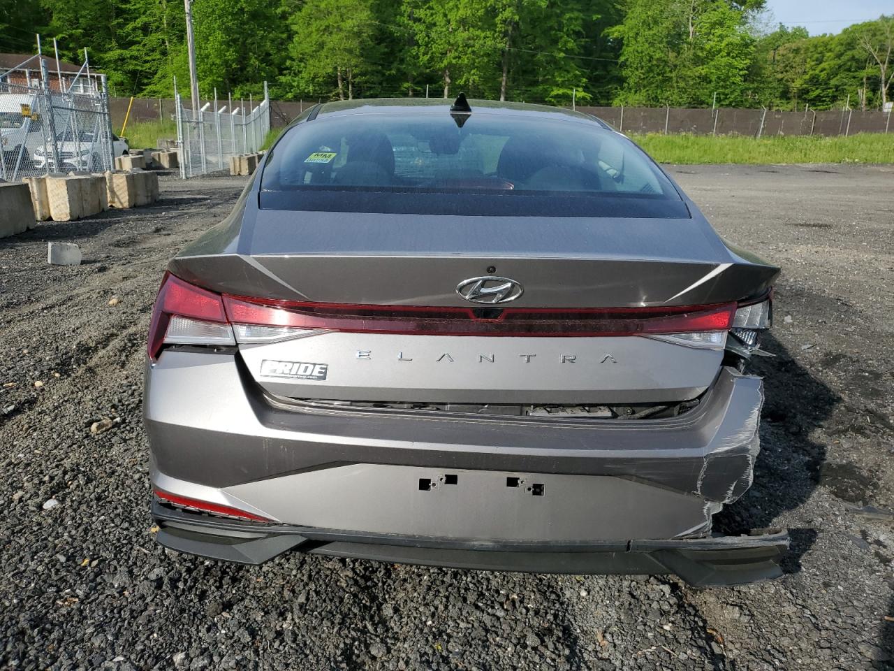 2021 Hyundai Elantra Sel vin: KMHLS4AG3MU111971