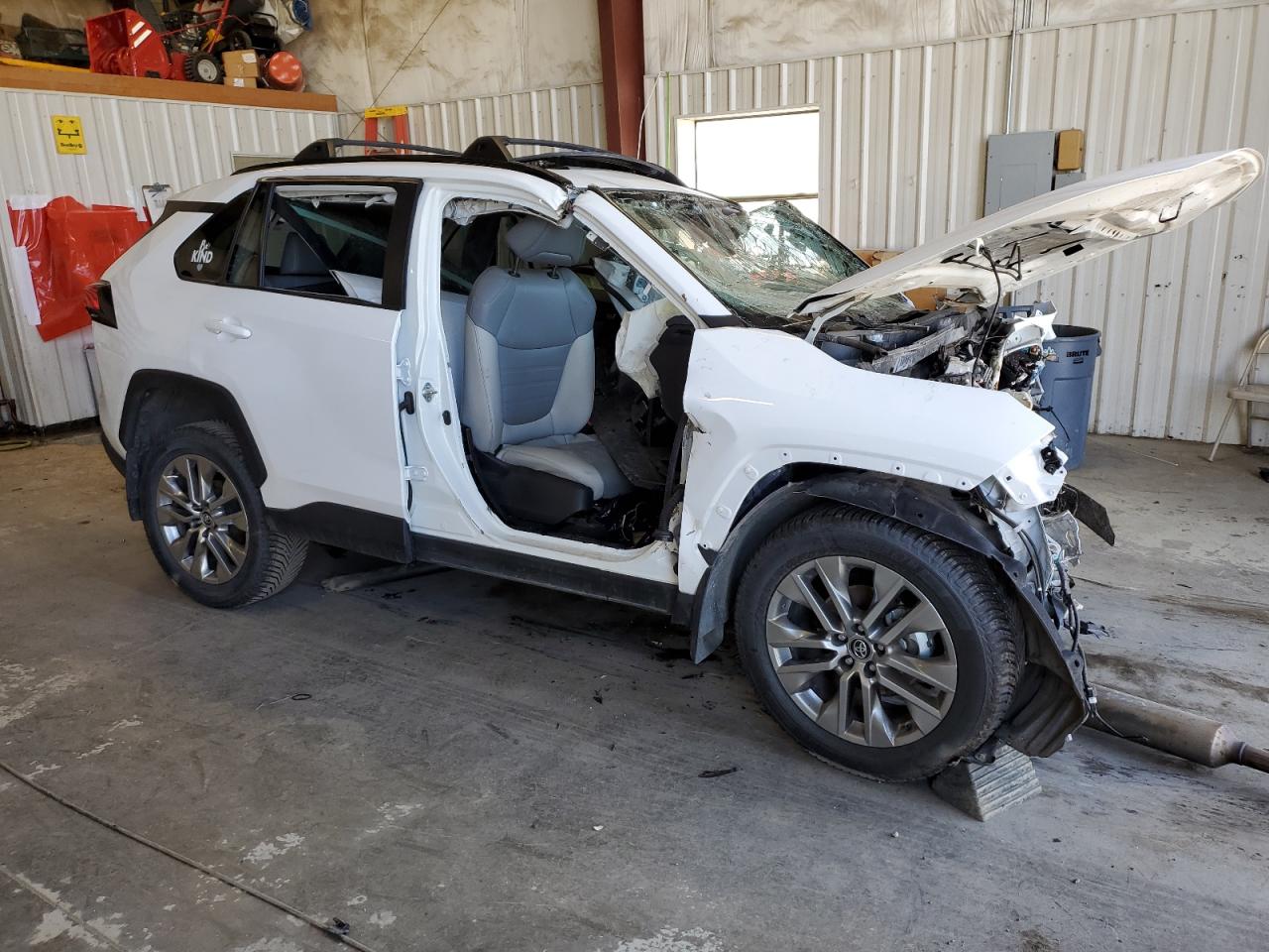 2T3A1RFV3LC133975 2020 Toyota Rav4 Xle Premium 2T3A1RFV3LC133975 2020 Toyota Rav4 Xle Premium
