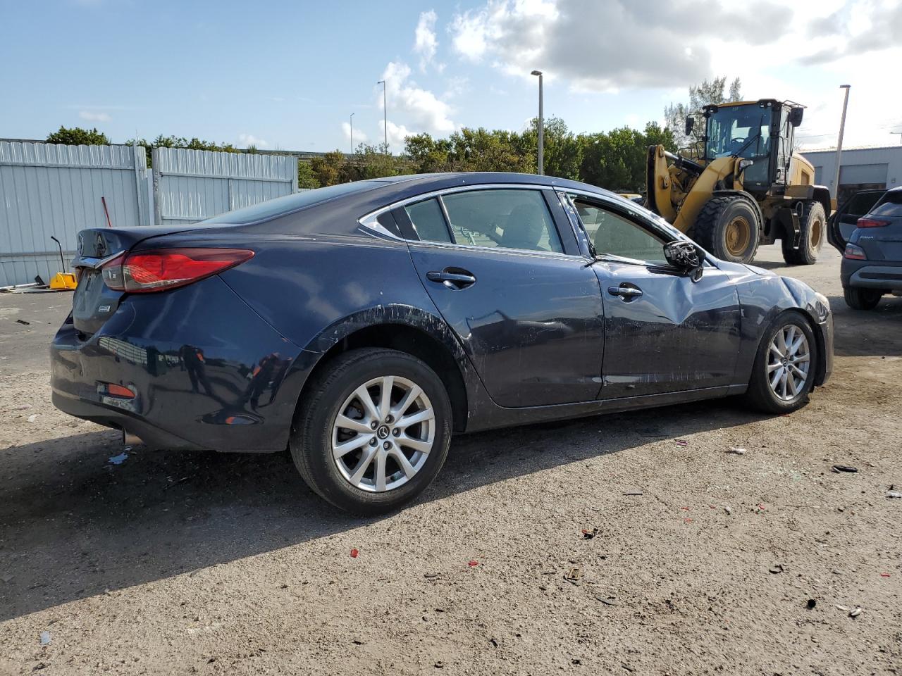 JM1GJ1U5XG1475327 2016 Mazda 6 Sport