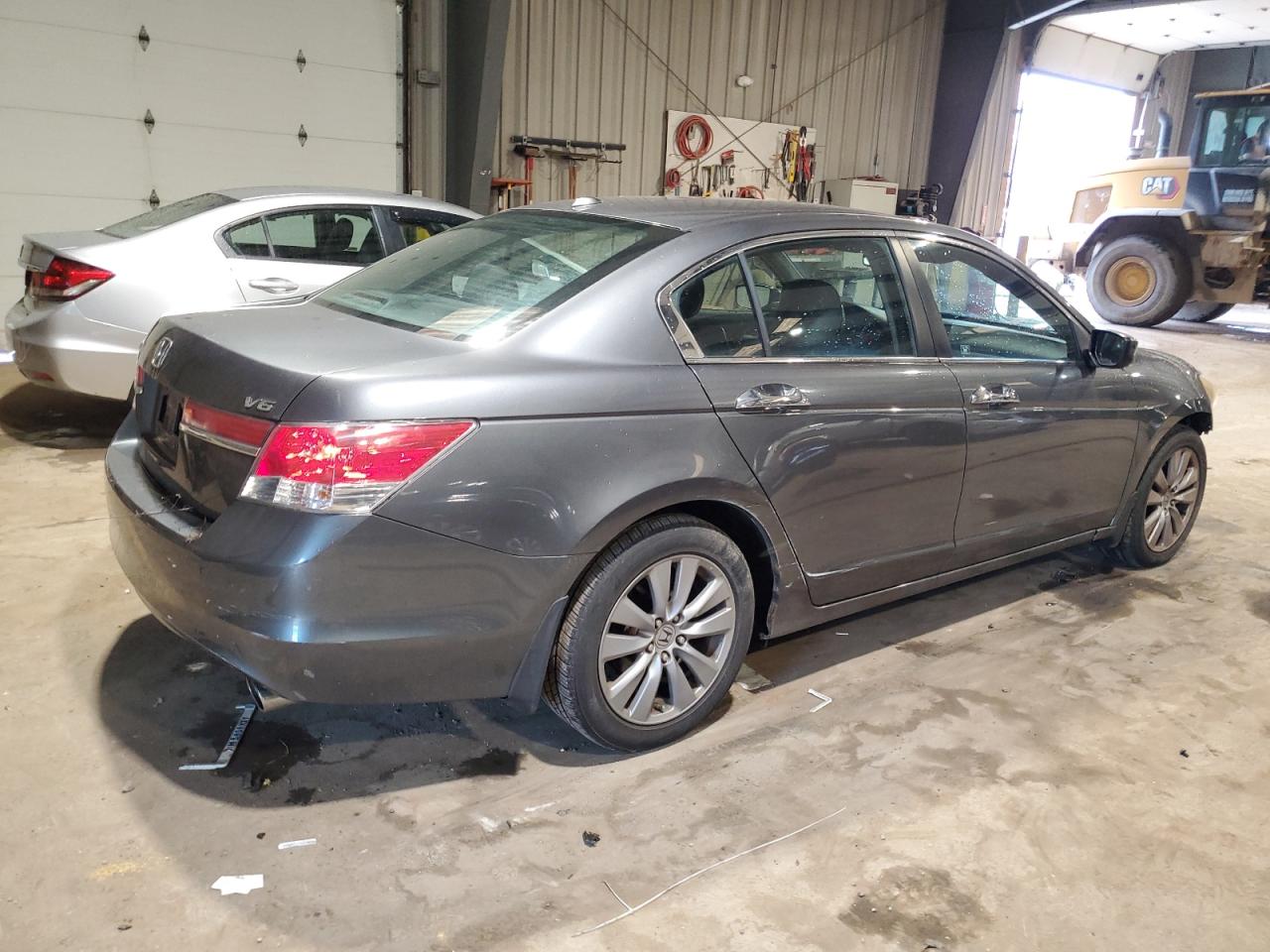 1HGCP3F80BA020321 2011 Honda Accord Exl