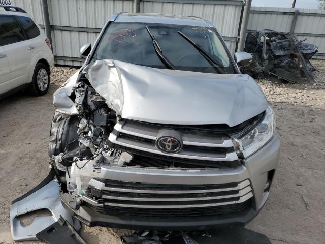 VIN 5TDKZRFHXKS307983 2019 Toyota Highlander, SE no.5