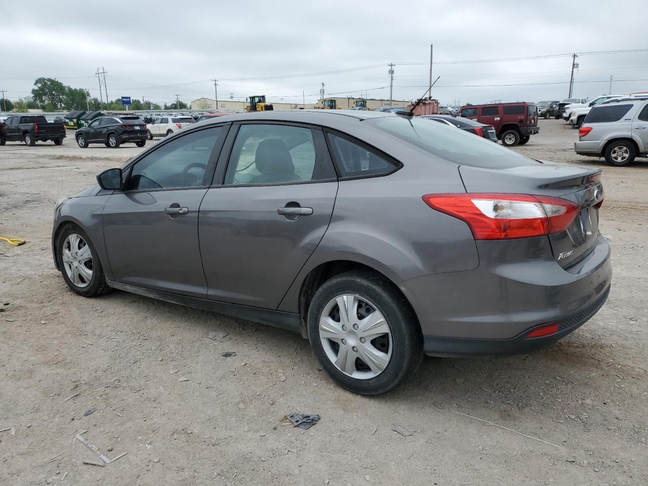 1FAHP3F27CL409789 2012 Ford Focus Se