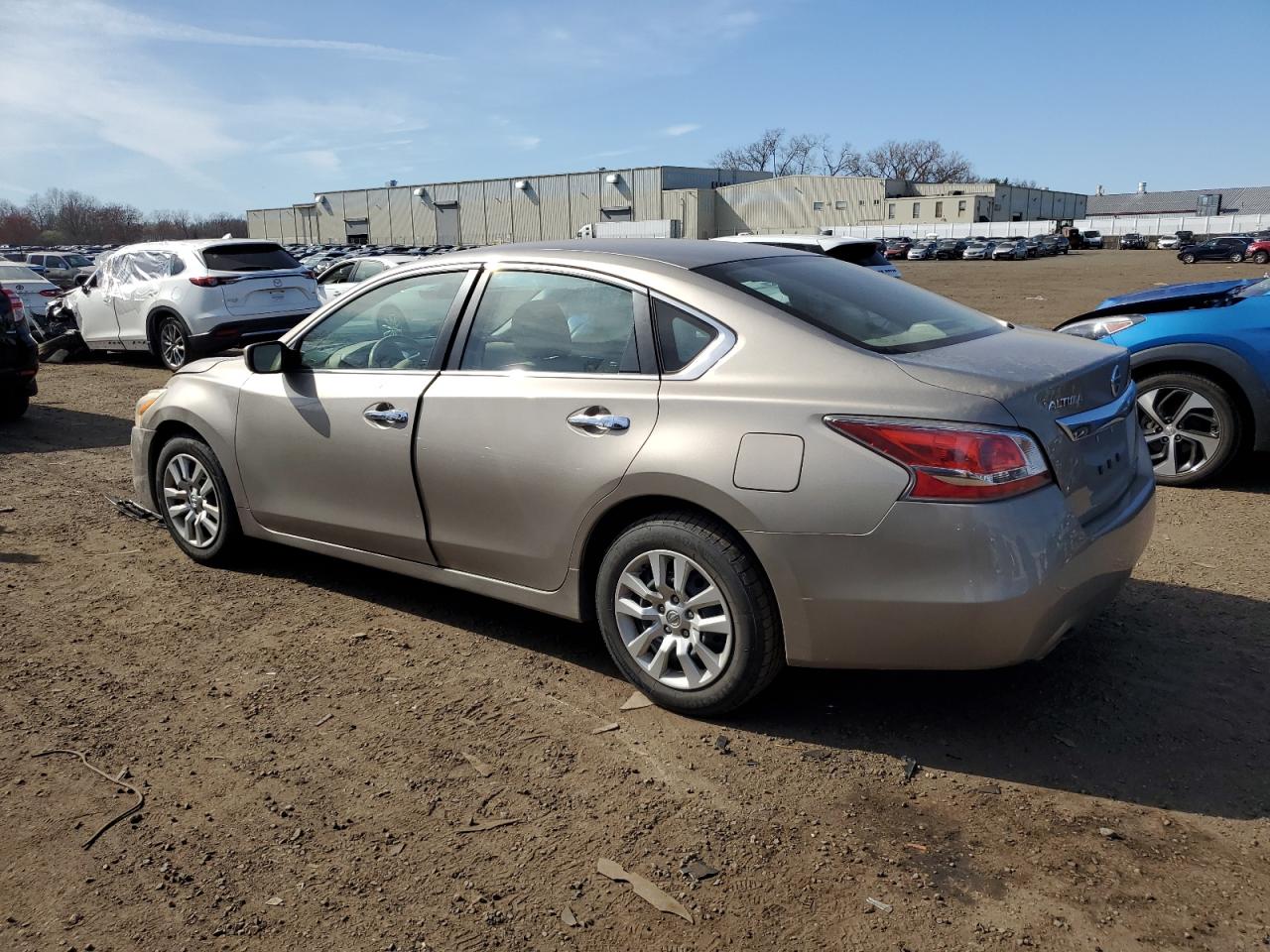 1N4AL3AP2EC267810 2014 Nissan Altima 2.5