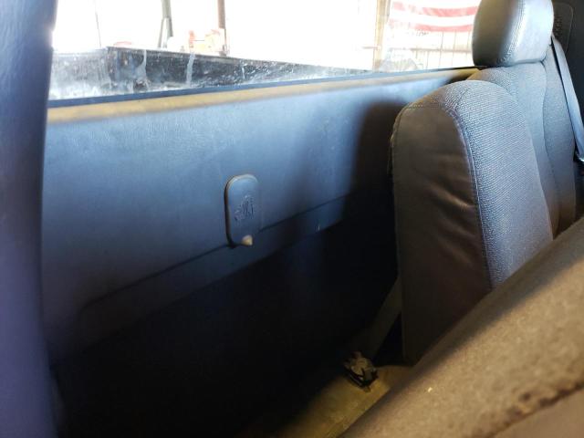 2002 Chevrolet Silverado C2500 Heavy Duty VIN: 1GCHC24U72Z294806 Lot: 49415314