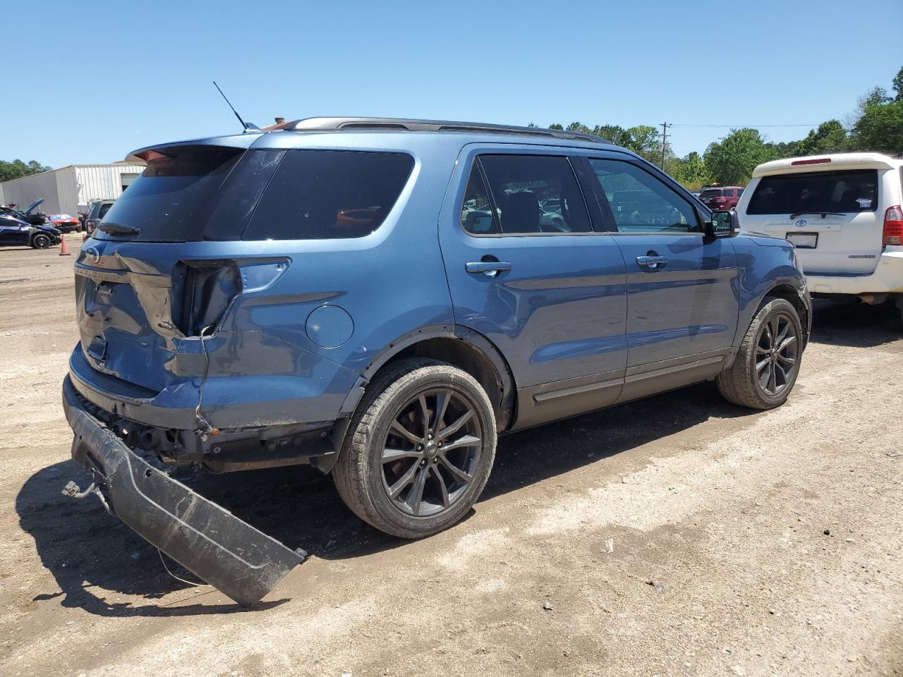 1FM5K8D89JGC12995 2018 Ford Explorer Xlt