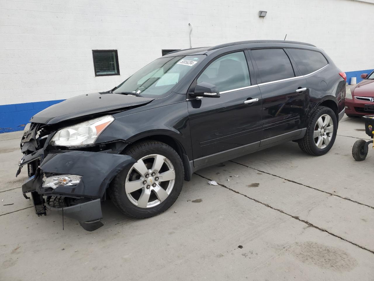 1GNKRGED9BJ247024 2011 Chevrolet Traverse Lt