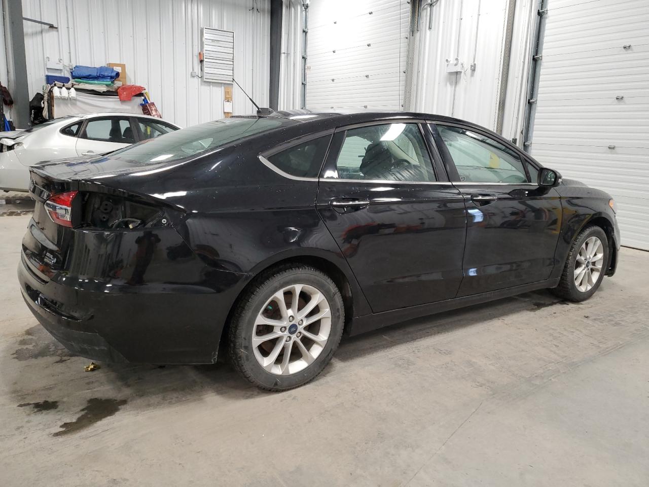 3FA6P0PU7LR141883 2020 Ford Fusion Sel