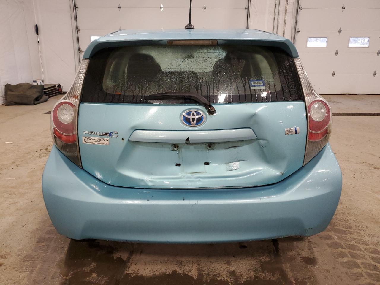 2013 Toyota Prius C vin: JTDKDTB34D1053385