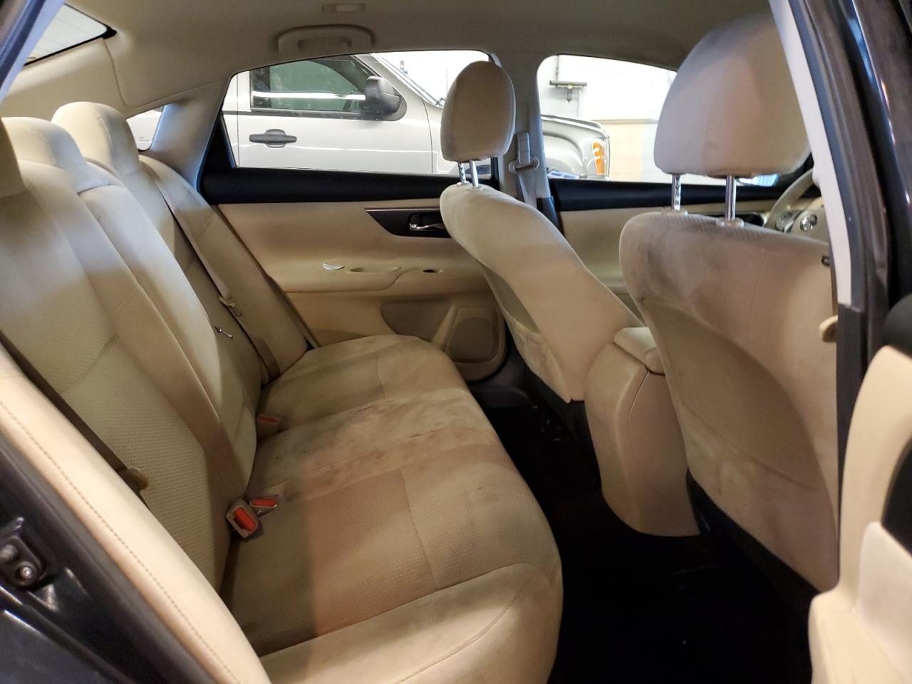 2015 Nissan Altima 2.5 vin: 1N4AL3AP1FN362896