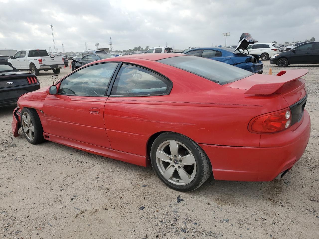 6G2VX12U15L368885 2005 Pontiac Gto