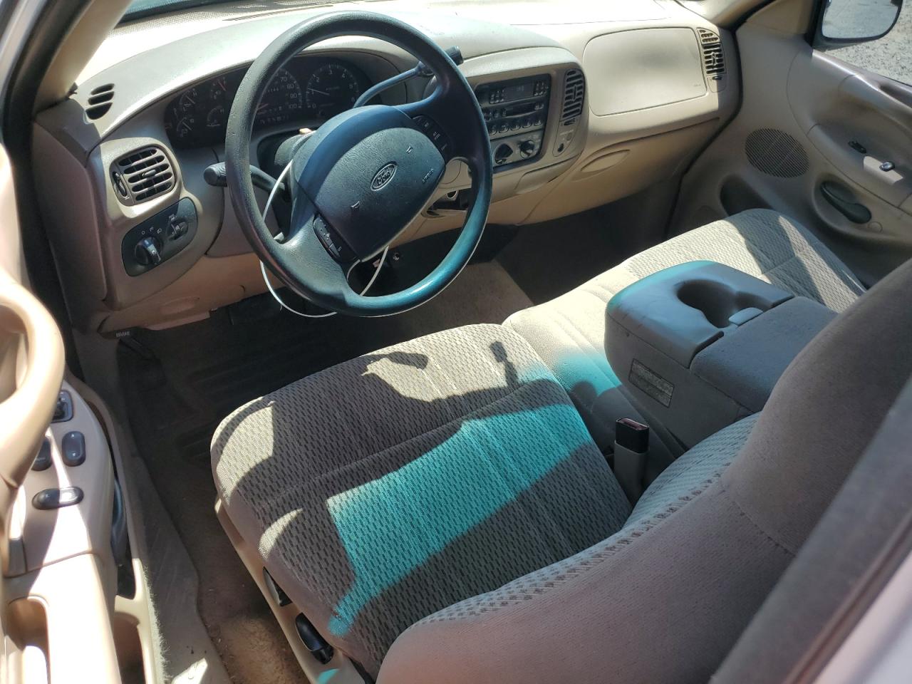 1FTDX1762VNC51156 1997 Ford F150