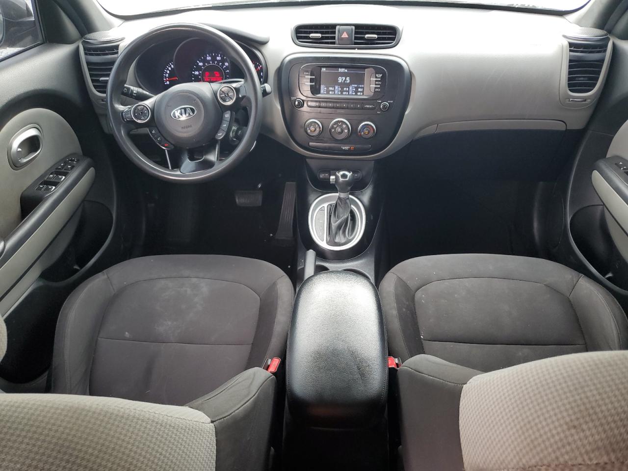 KNDJN2A24H7473534 2017 Kia Soul