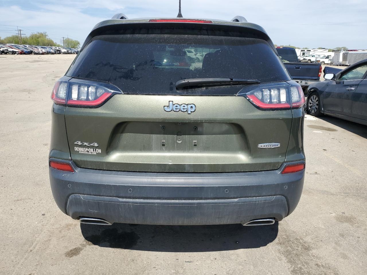 2019 Jeep Cherokee Latitude Plus vin: 1C4PJMLXXKD271607