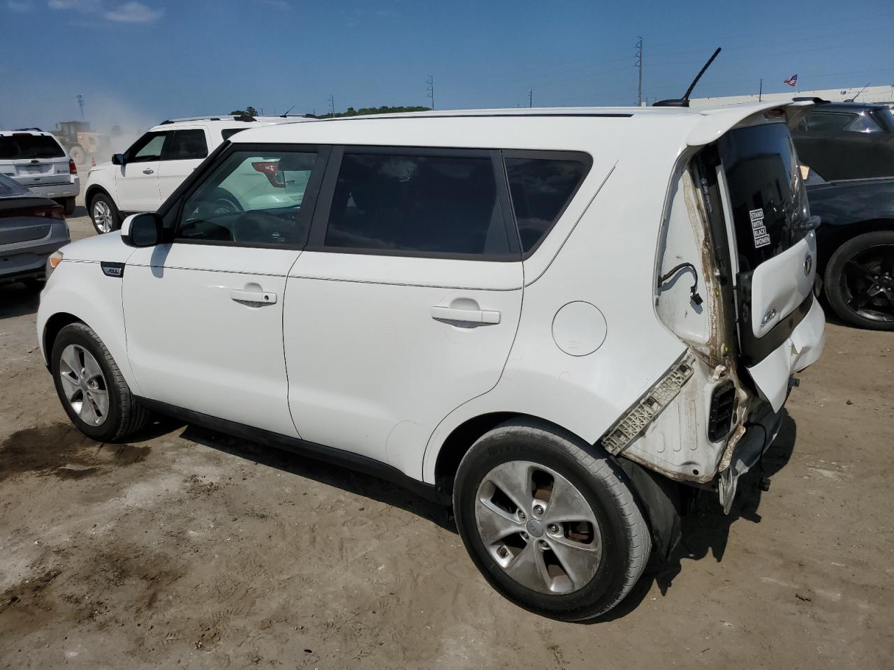 KNDJN2A20G7276939 2016 Kia Soul