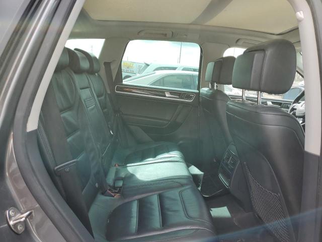 2013 Volkswagen Touareg V6 Tdi VIN: WVGEP9BP1DD012202 Lot: 49331244