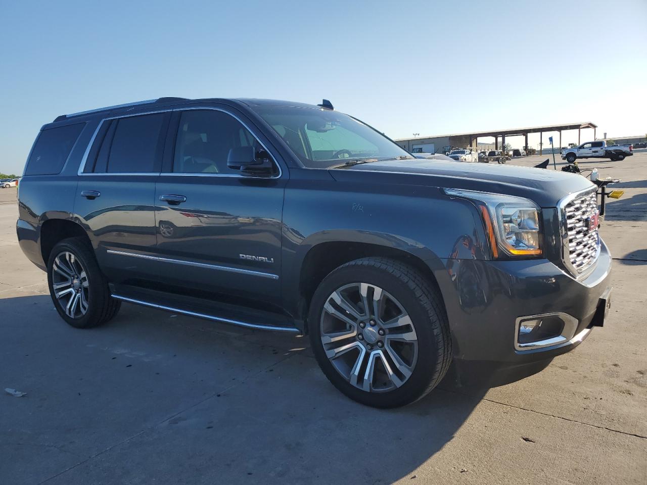 1GKS1CKJ1KR263551 2019 GMC Yukon Denali