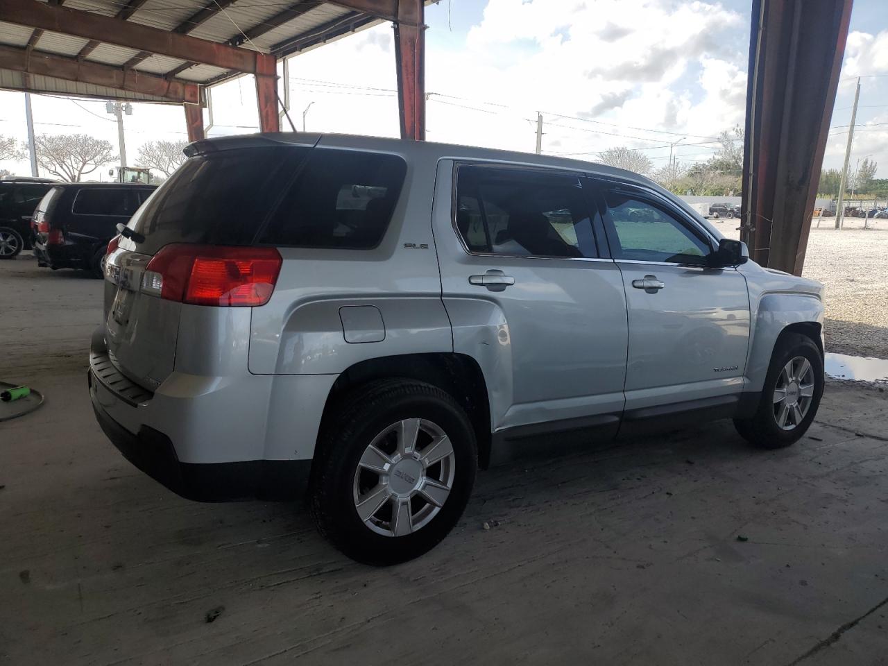 2GKFLREKXD6386587 2013 GMC Terrain Sle