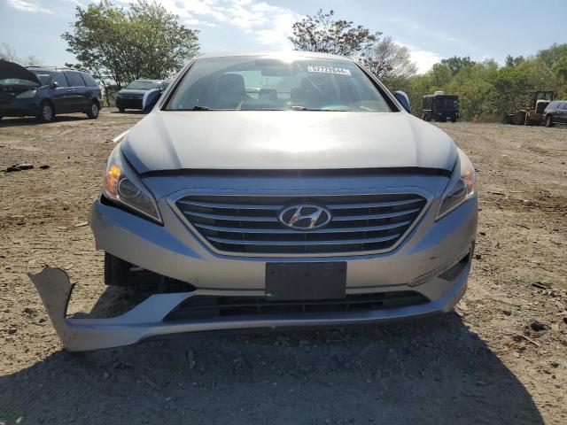 2015 Hyundai Sonata Se VIN: 5NPE24AF8FH218001 Lot: 52722644