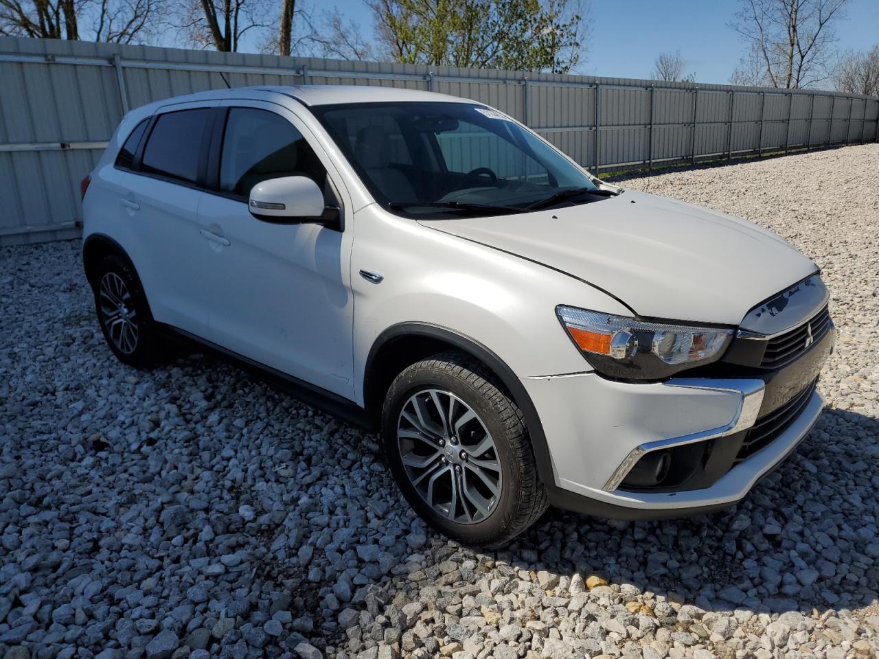 JA4AR3AW2GZ050946 2016 Mitsubishi Outlander Sport Es