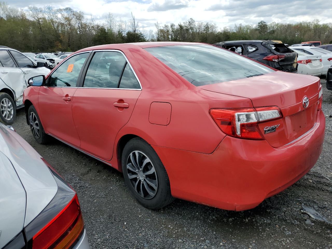 4T4BF1FK9ER361881 2014 Toyota Camry L