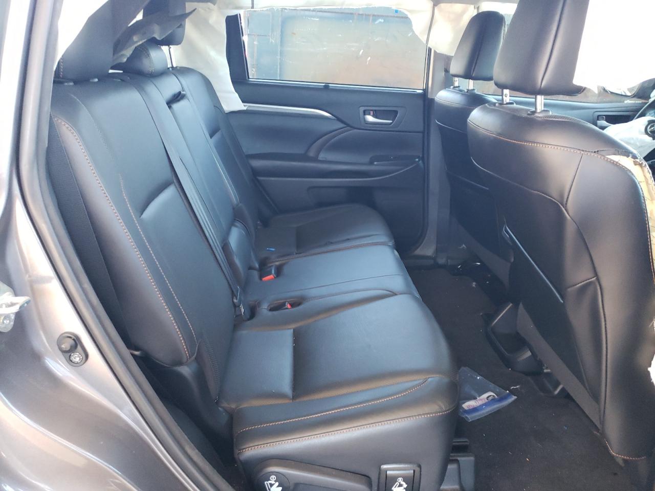 5TDYZRFH3HS231610 2017 Toyota Highlander Limited