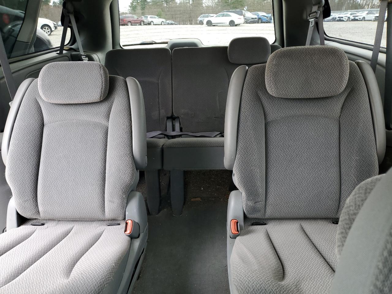 2A4GP44R76R779948 2006 Chrysler Town & Country Lx