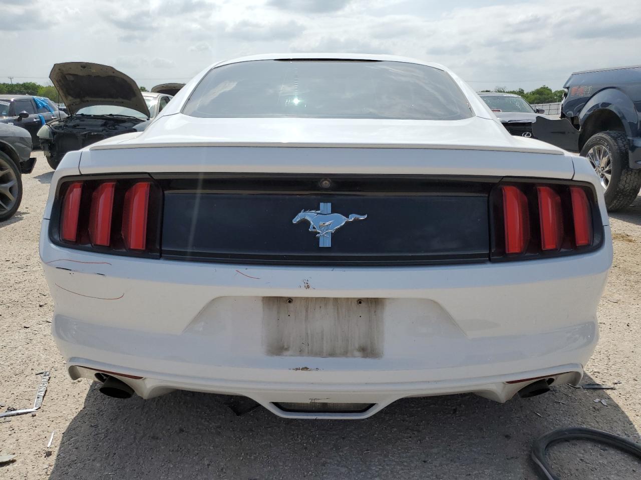 1FA6P8AM9G5322628 2016 Ford Mustang